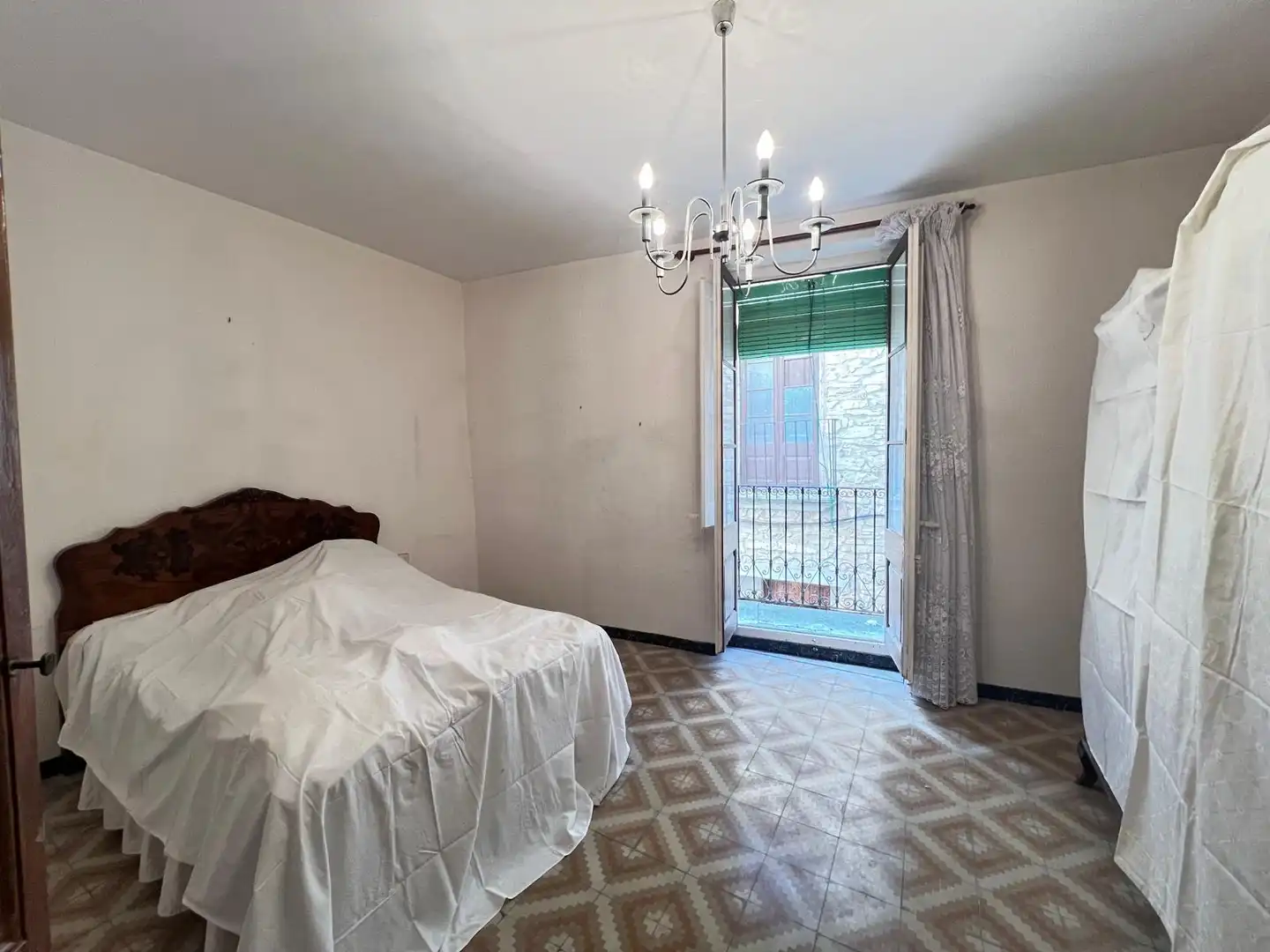 Habitación de Casa adosada en venta en Rocafort de Queralt con Trastero, Balcón y Internet