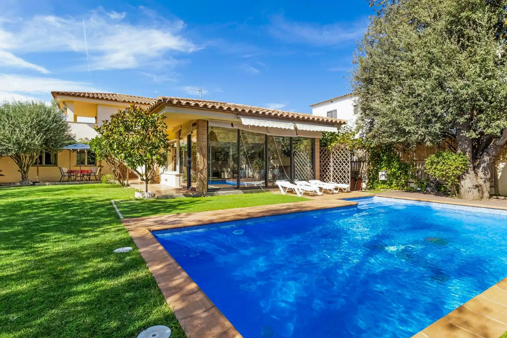 Villa con piscina in vendita a Carrer del Puig