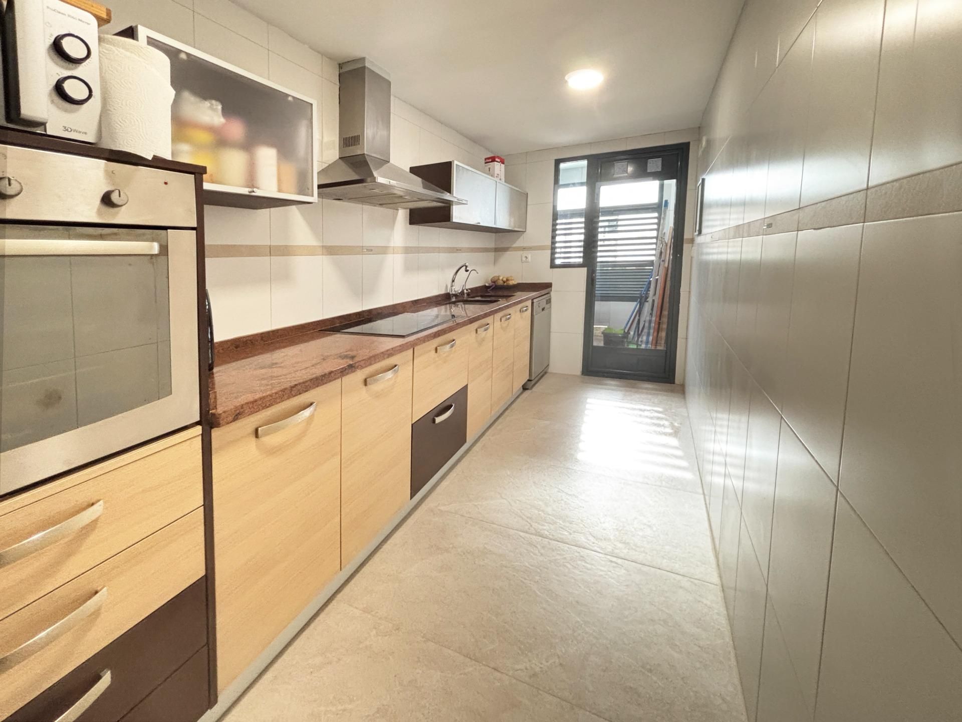 Flat for sale in El Castellar i l'Oliverar