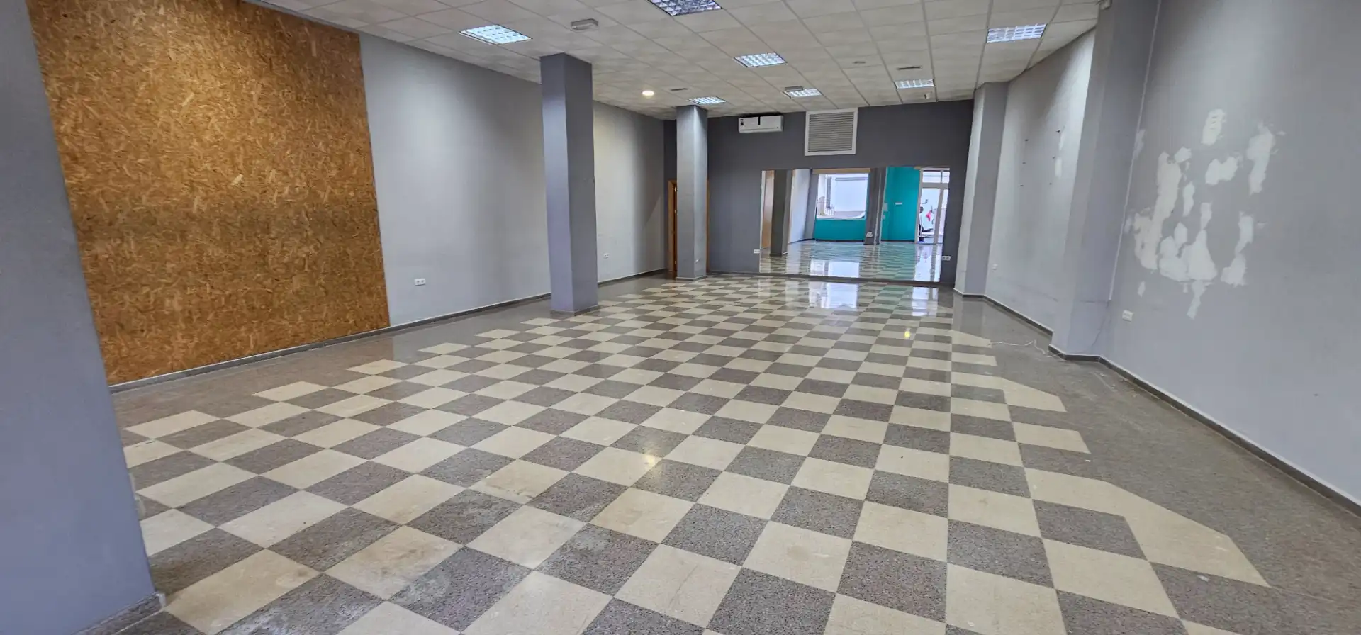 Commercial properties for rent in Maracena