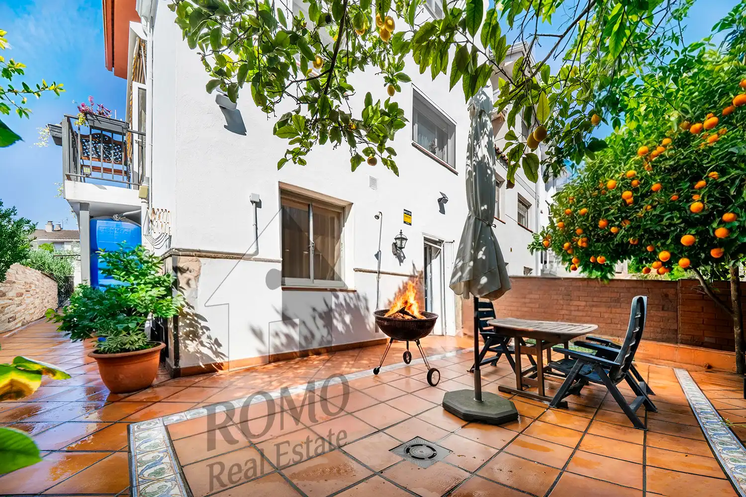 Terraza de Casa adosada en venta en Santa Perpètua de Mogoda con Aire acondicionado, Calefacción y Jardín privado