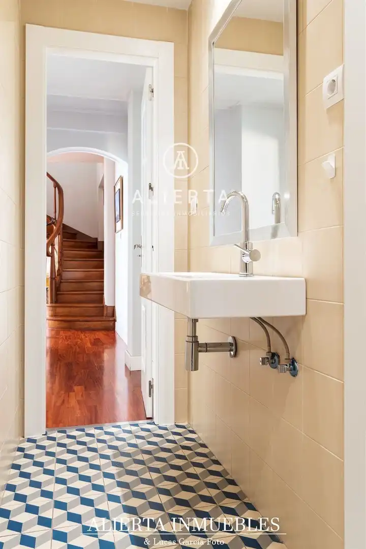 Piso en venta en de Almagro, Doctor Cerrada