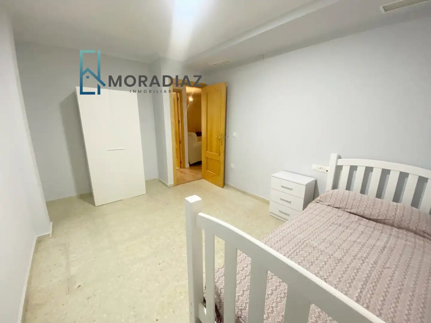 Habitación de Piso de alquiler en Don Benito con Aire acondicionado, Parquet y Trastero