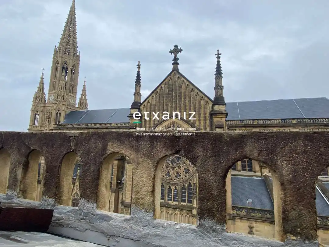 Exterior view of Flat for rent in Donostia - San Sebastián   with Heating, Oven and Washing machine