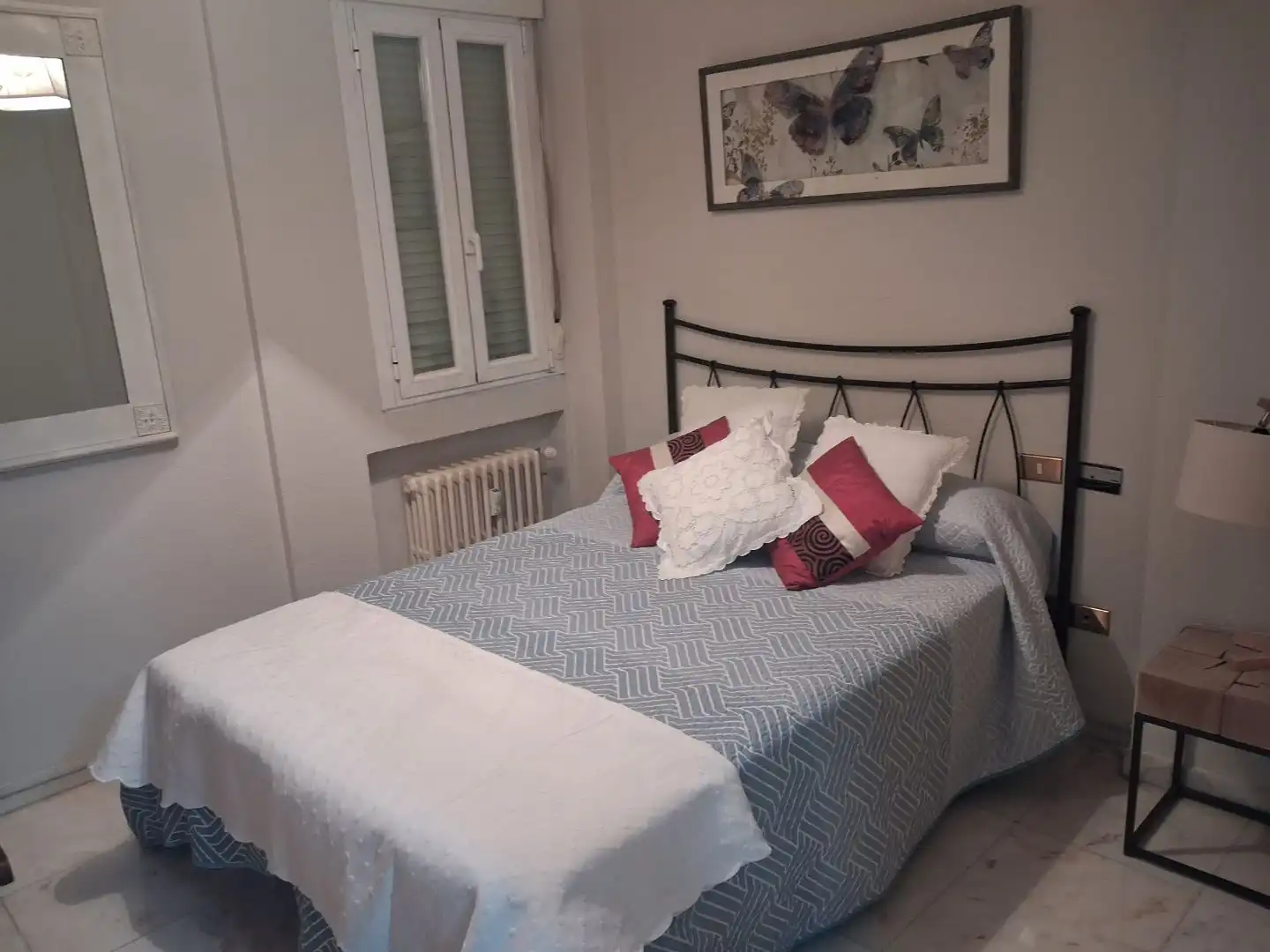 Habitación de Piso de alquiler en León Capital  con Calefacción, Parquet y Amueblado