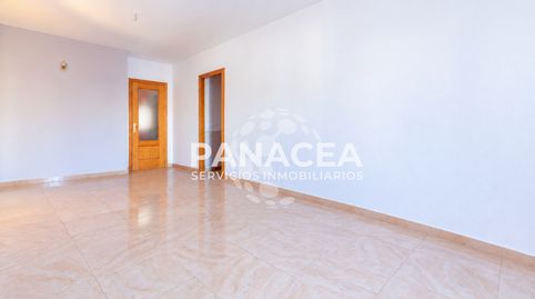 Foto 4 de Piso en venta en Las Cabañuelas, Vícar