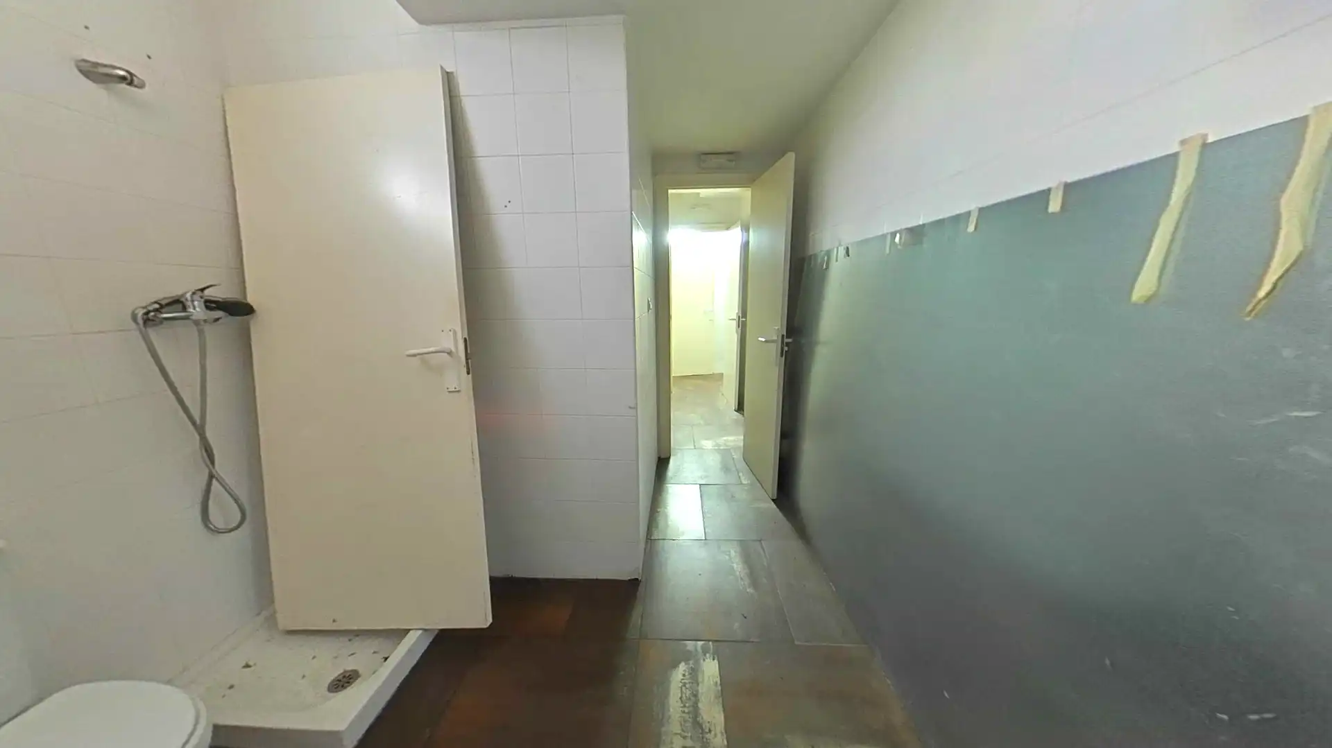 Local en venta en Pradoluengo