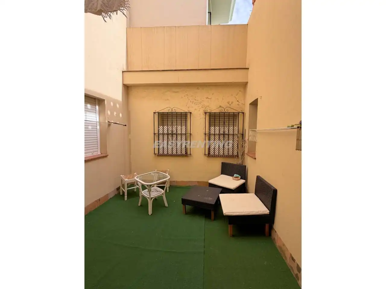 Apartament en venda en La Línea de la Concepción amb Terrassa, Traster i Moblat
