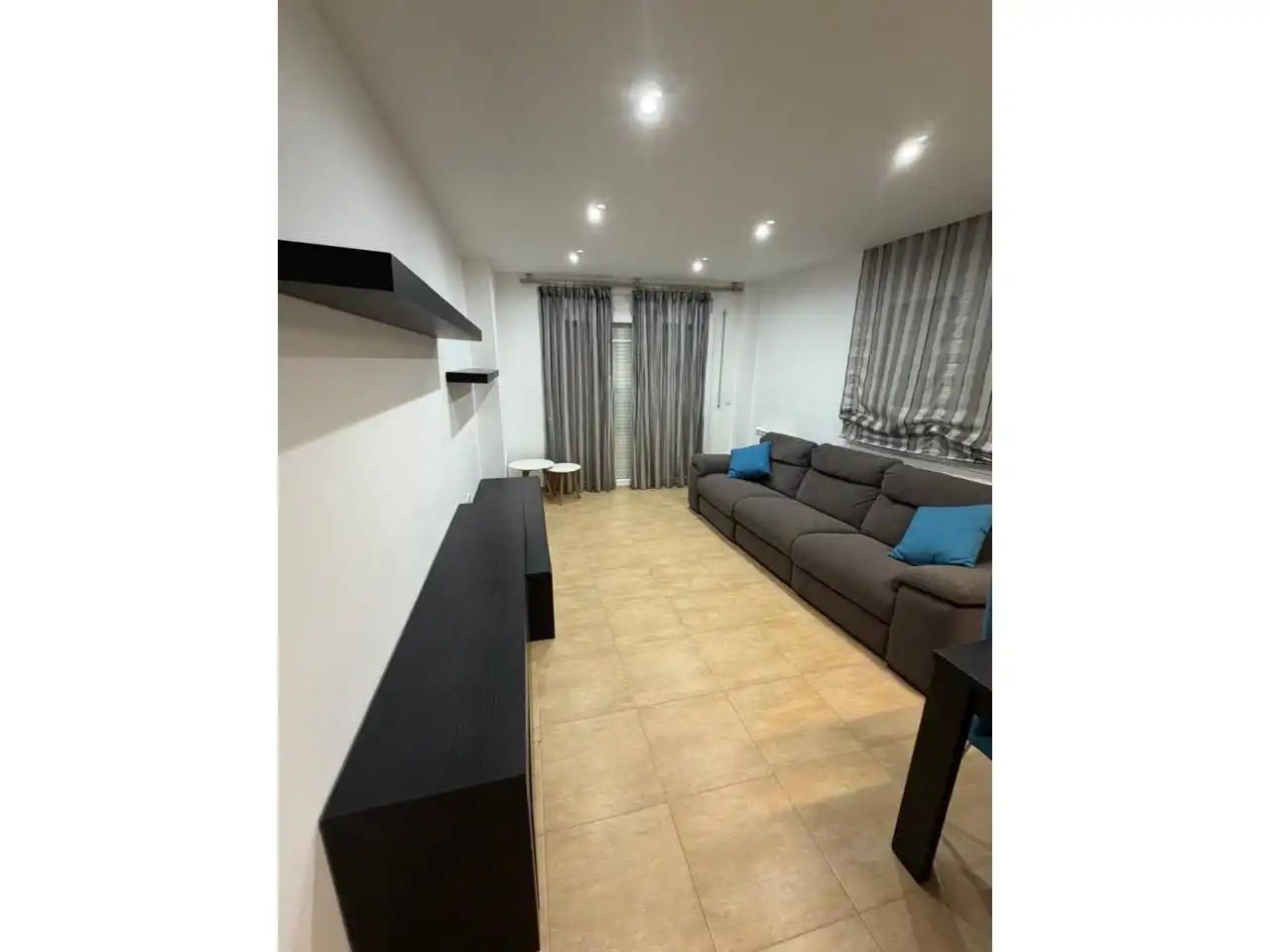 Flat for rent in Calle Rosselló, Ponts