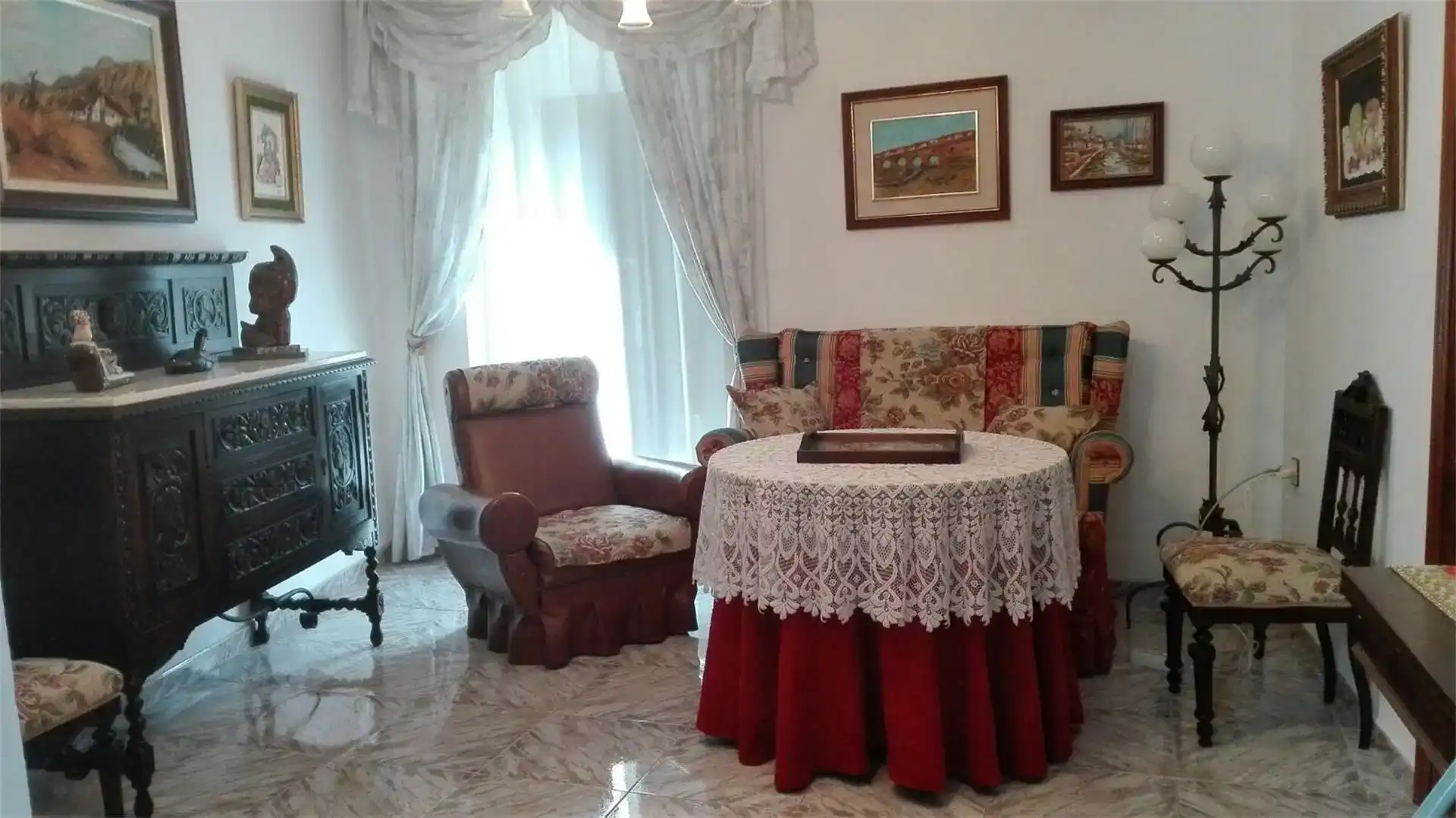 Wohnzimmer von Wohnung zur Miete in Valencia de Alcántara, Cáceres