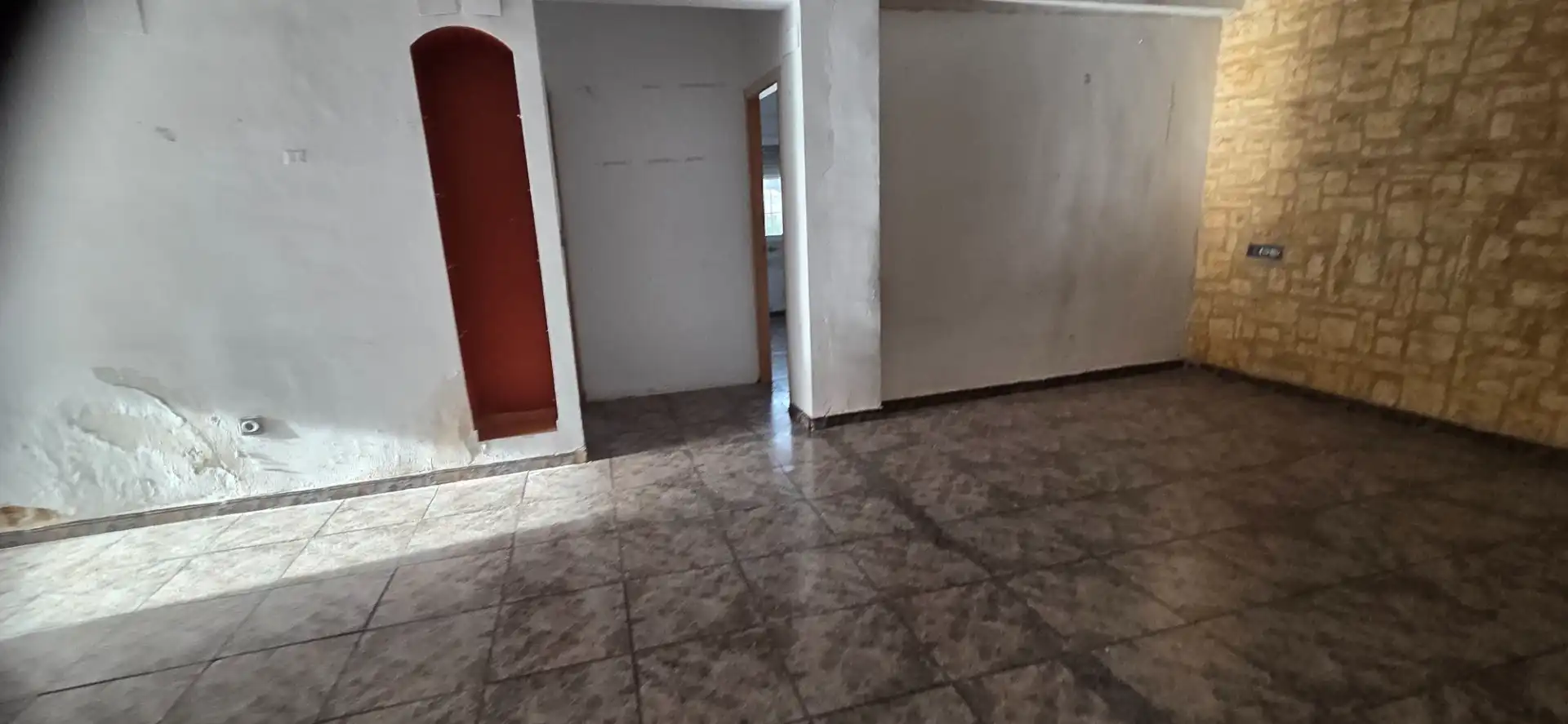 Detached homes for sale in Villena