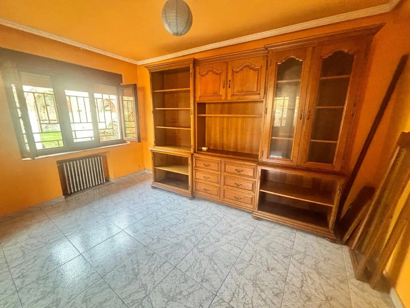 Sala de estar de Casa o chalet en venta en Laviana con Calefacción y Jardín privado