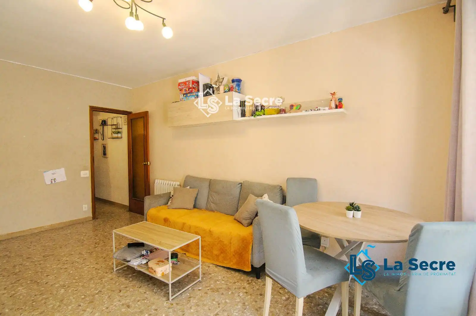 Habitación de Casa o chalet en venta en Martorell con Terraza y Piscina