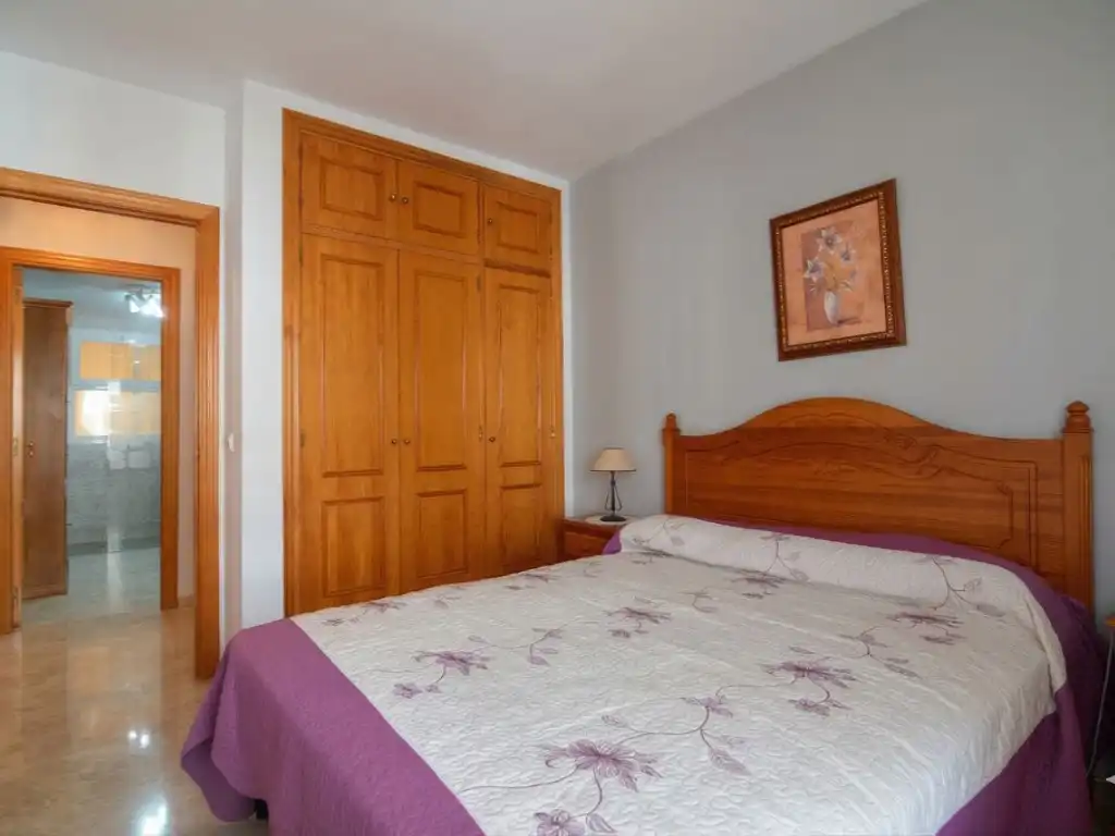Bedroom of Flat for sale in Fuengirola  with Air Conditioner, Private garden and Terrace