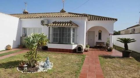 Photo 3 of Single-family semi-detached for sale in Los Gallos, Cádiz