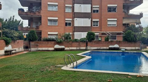 ESPECTACULAR PLANTA BAJA CON TERRAZAS, PARKING Y TRASTERO!!