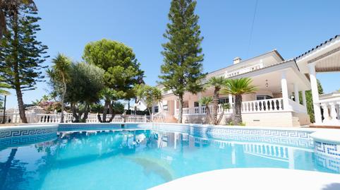 Foto 2 de Casa o xalet en venda a Calle Abedul, 14, Los Girasoles, Alicante