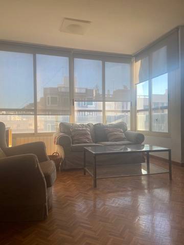 Piso en Alquiler en Avenida de Federico Soto en Ensanche - Diputación