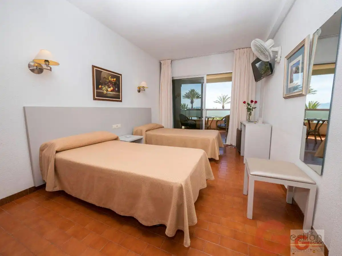 Edificio en venta en Velilla - Velilla Taramay