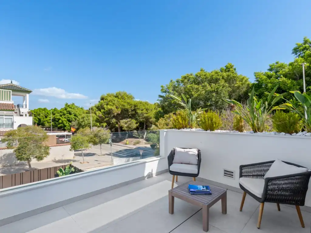 Terrassa de Casa o xalet en venda en Pilar de la Horadada amb Piscina