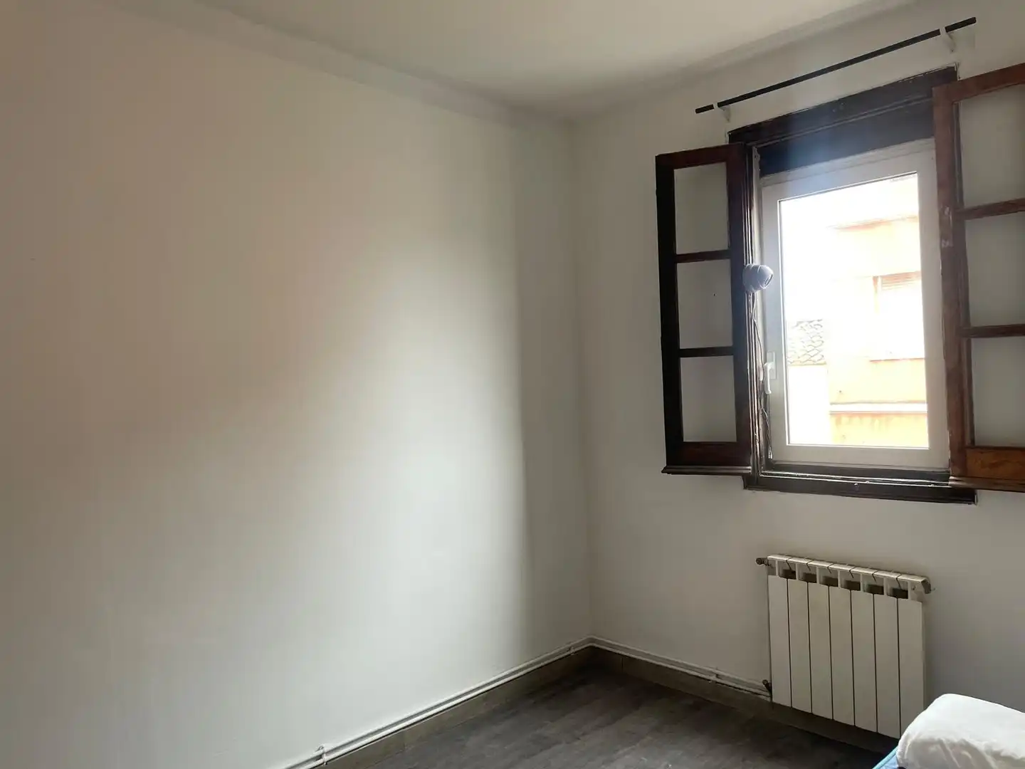 Bedroom of Flat for sale in Manresa  with Heating, Parquet flooring and Furnished