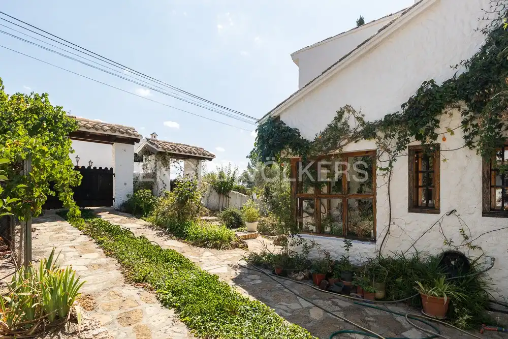 Vista exterior de Casa o chalet en venta en Requena con Aire acondicionado, Calefacción y Jardín privado