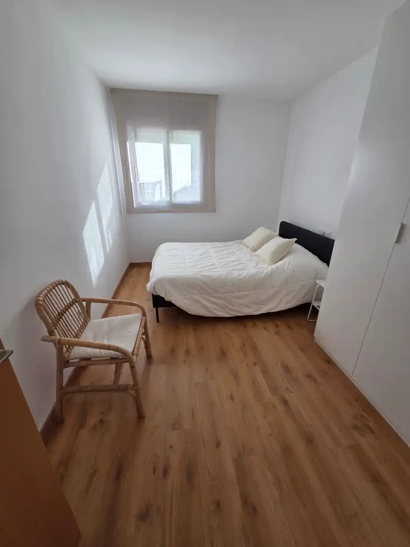 Habitación de Edificio en venta en Olèrdola