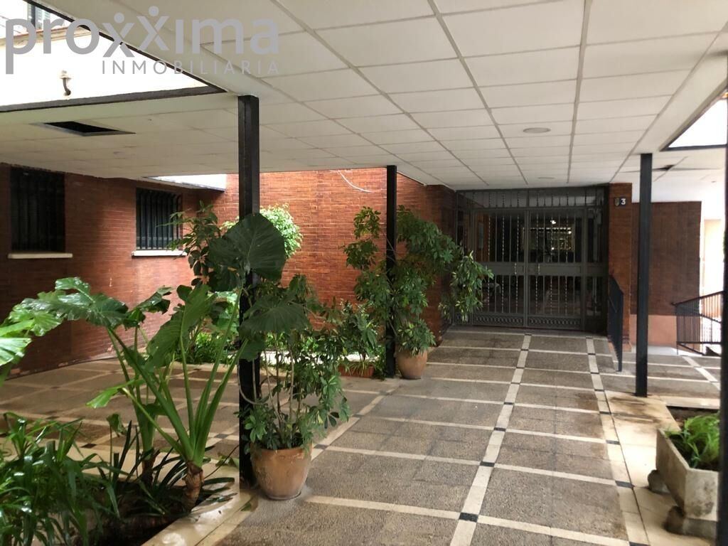 Flat for sale in  Sevilla Capital  with Air Conditioner and Terrace