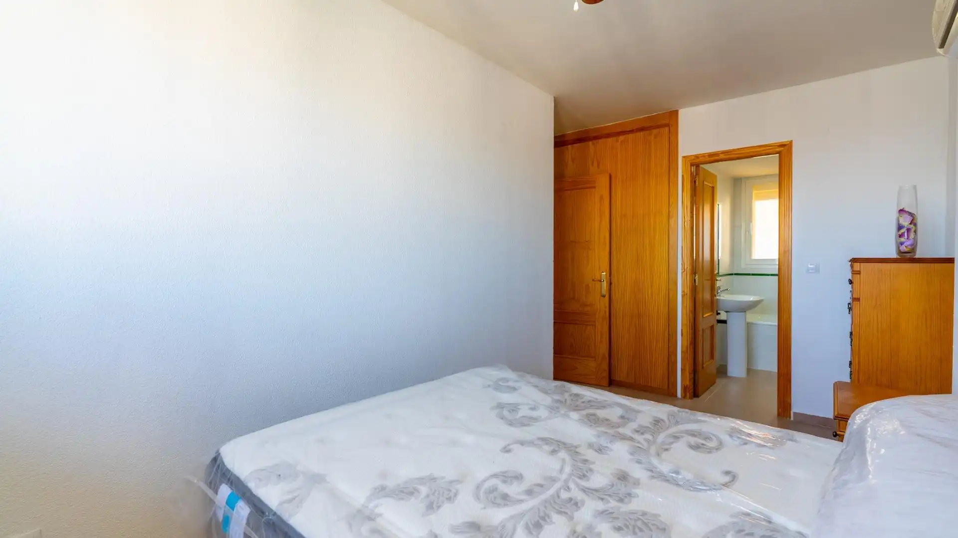 Bedroom of Attic for rent in Villajoyosa / La Vila Joiosa  with Air Conditioner, Heating and Private garden