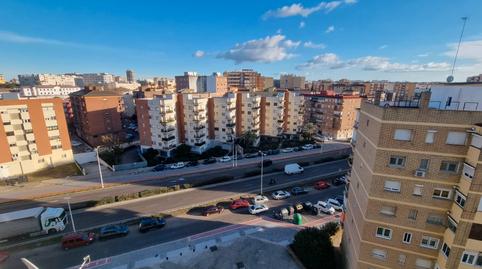 Foto 2 de Piso en venta en Avenida Antonio Masa Campos, Valdepasillas - La Paz - Huerta Rosales, Badajoz Capital
