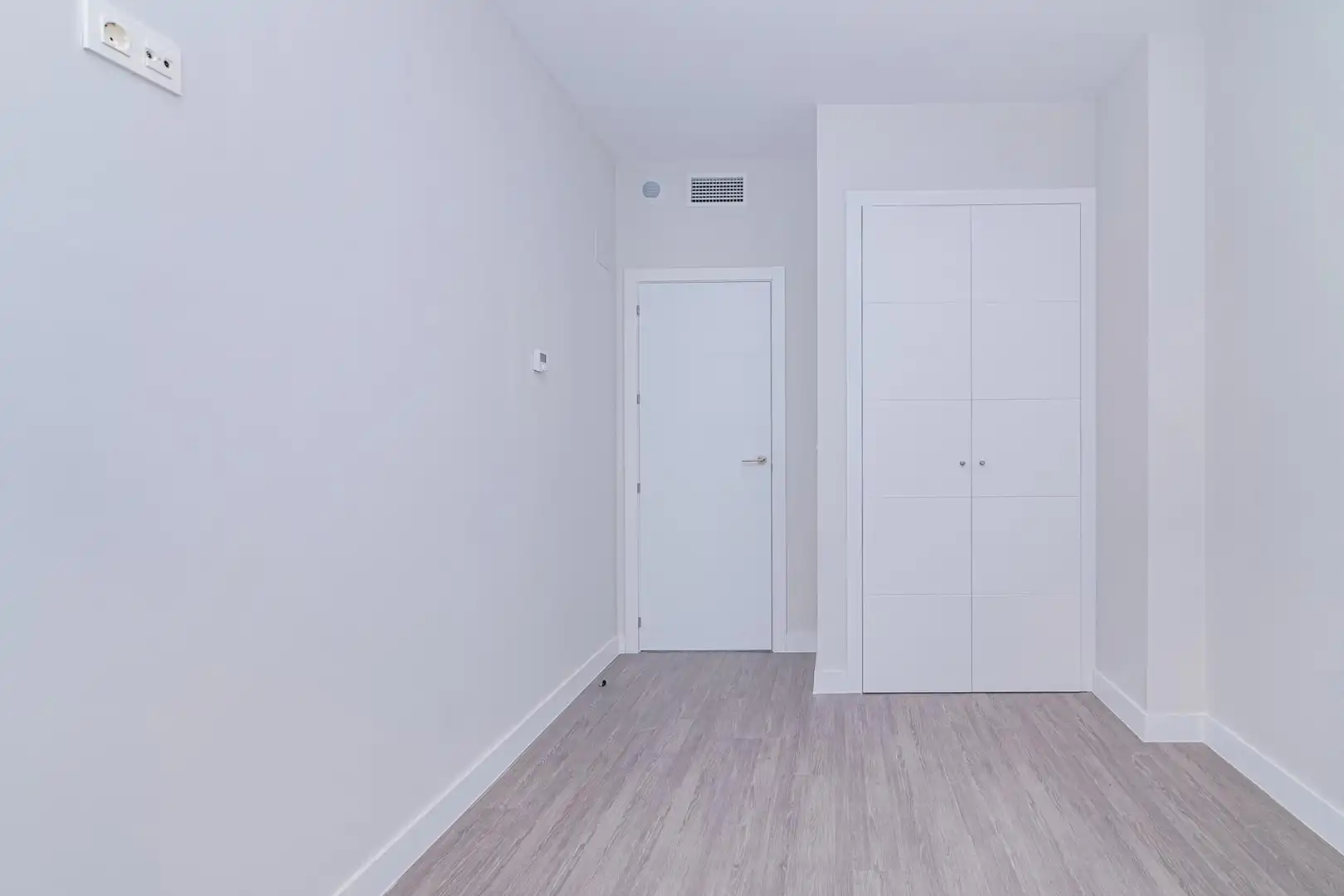 Piso en venta en Granada con Aire acondicionado, Calefacción y Terraza