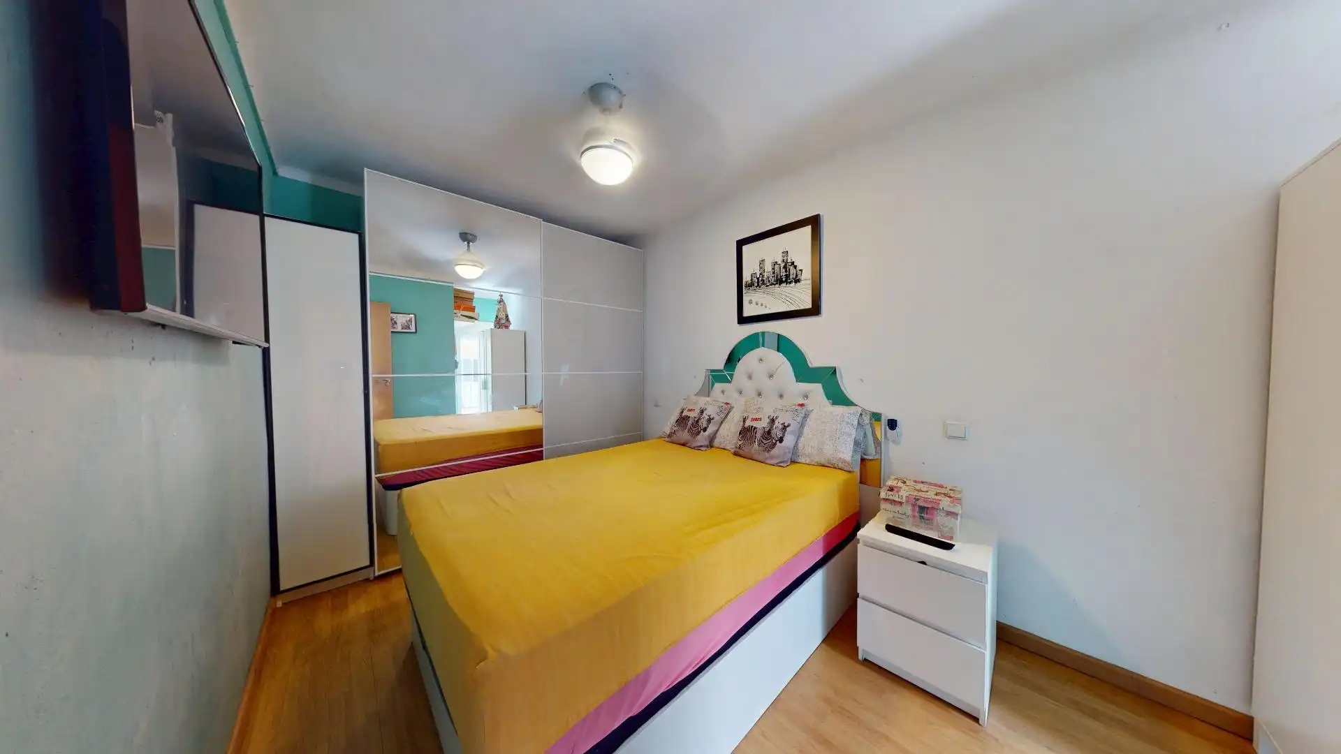 Habitación de Piso en venta en Barcelona con Parquet