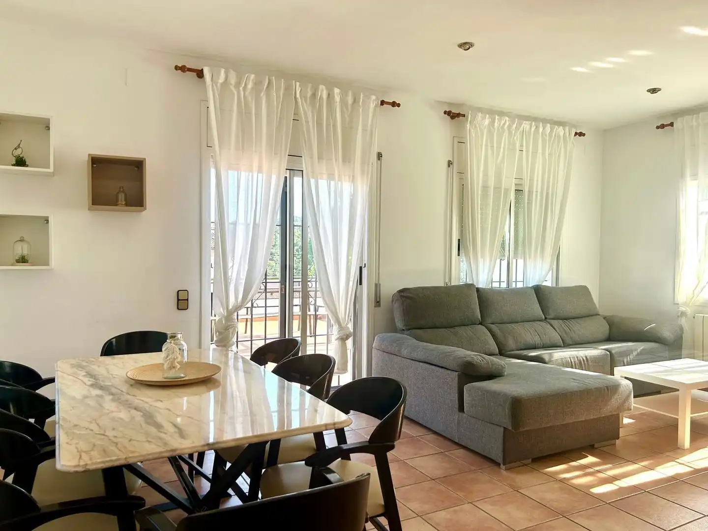 Sala d'estar de Casa o xalet en venda en Vidreres amb Aire condicionat, Calefacció i Jardí privat