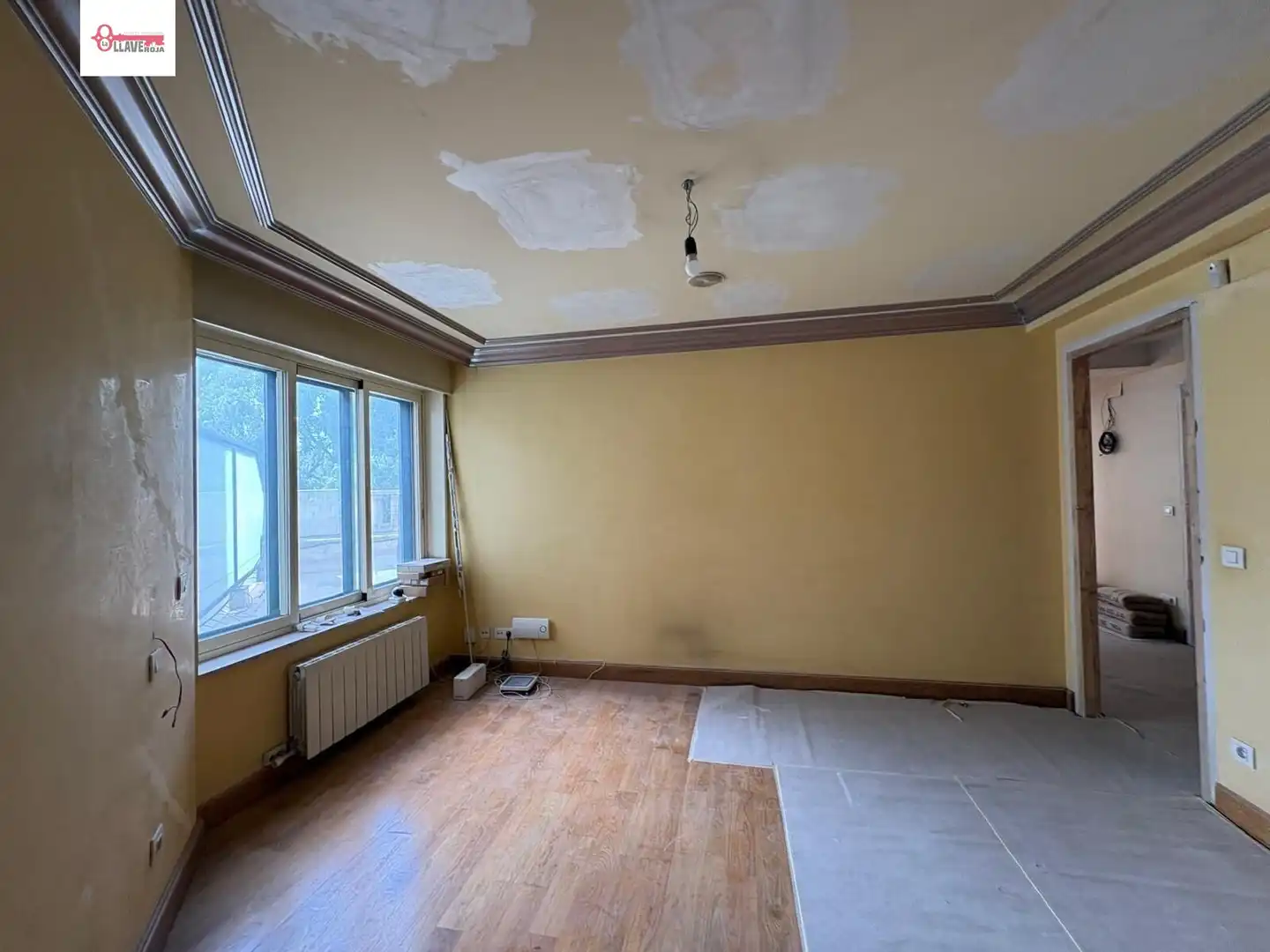 Sala d'estar de Pis en venda en Burgos amb Calefacció i Terrassa