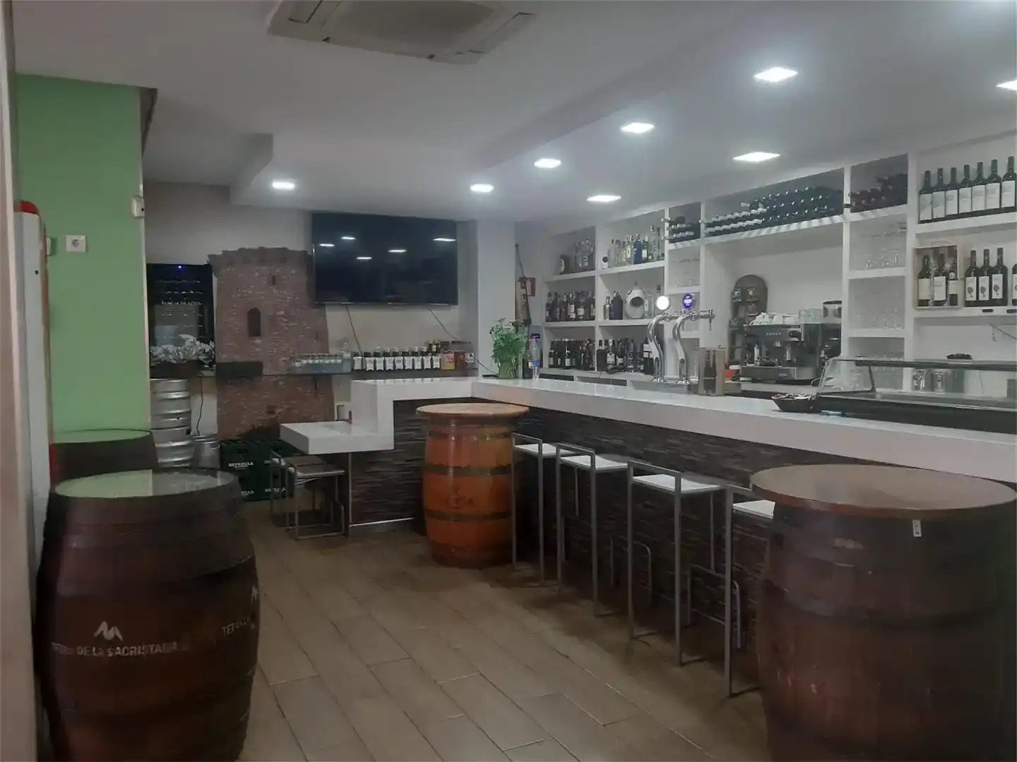 Local en venta en Piedras Redondas - Torrecárdenas