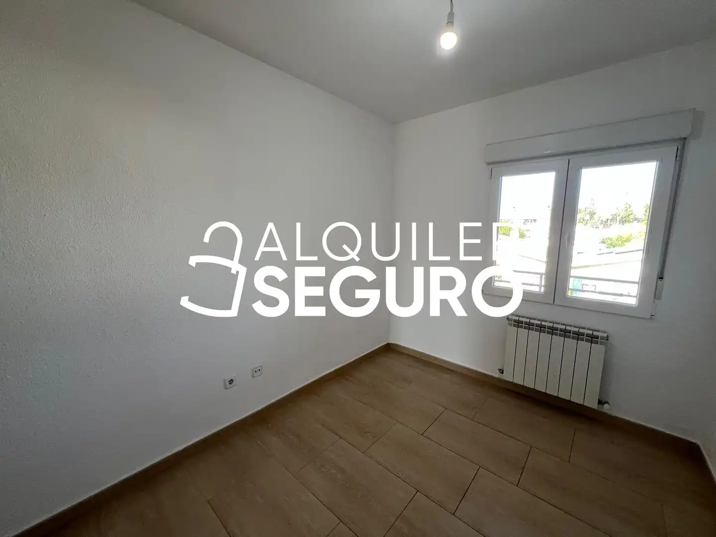 Schlafzimmer von Wohnung zur Miete in Colmenar Viejo mit Heizung, Terrasse und Schwimmbad