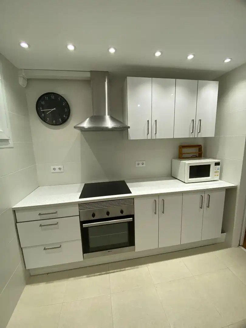 Piso con ascensor en venta en Calle Vecina Concha Ruiz 46, imagen 9