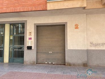 Local comercial de lloguer a Senor de la Penitencia