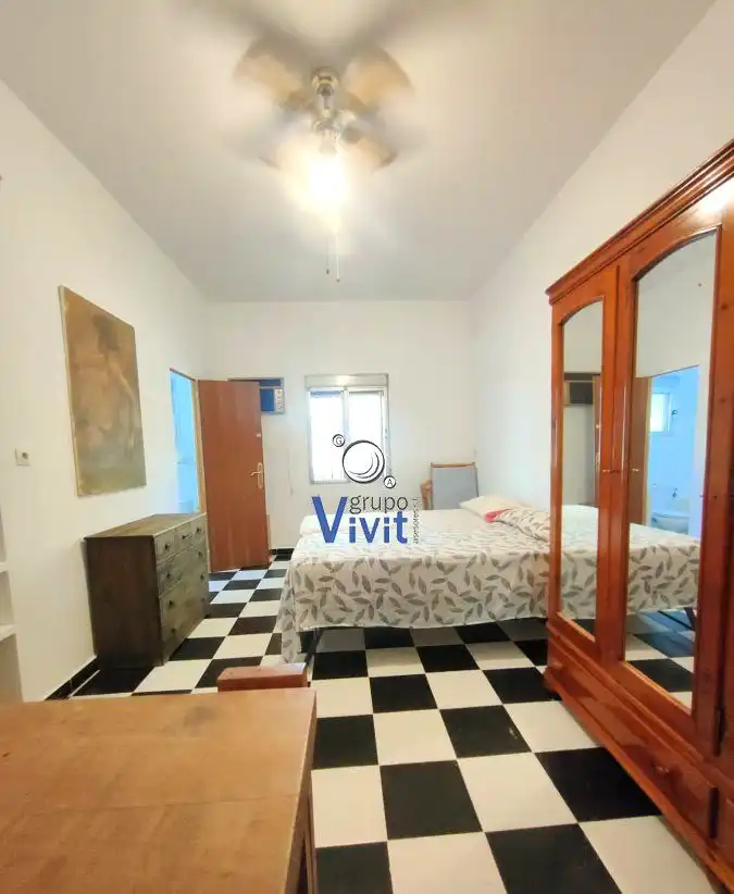 Habitación de Casa o chalet en venta en Carmona con Terraza y Trastero