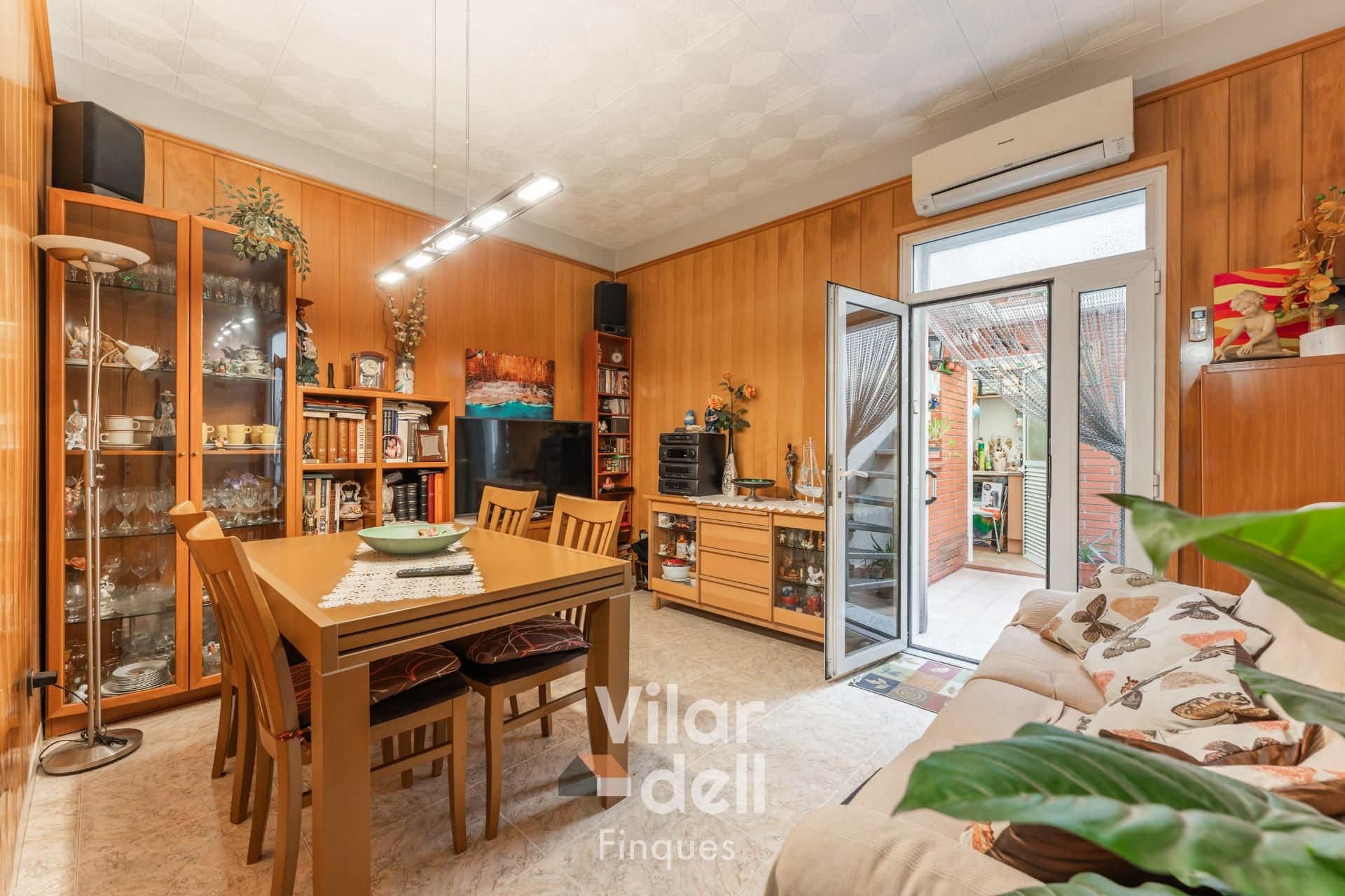 Living room of Single-family semi-detached for sale in Mollet del Vallès