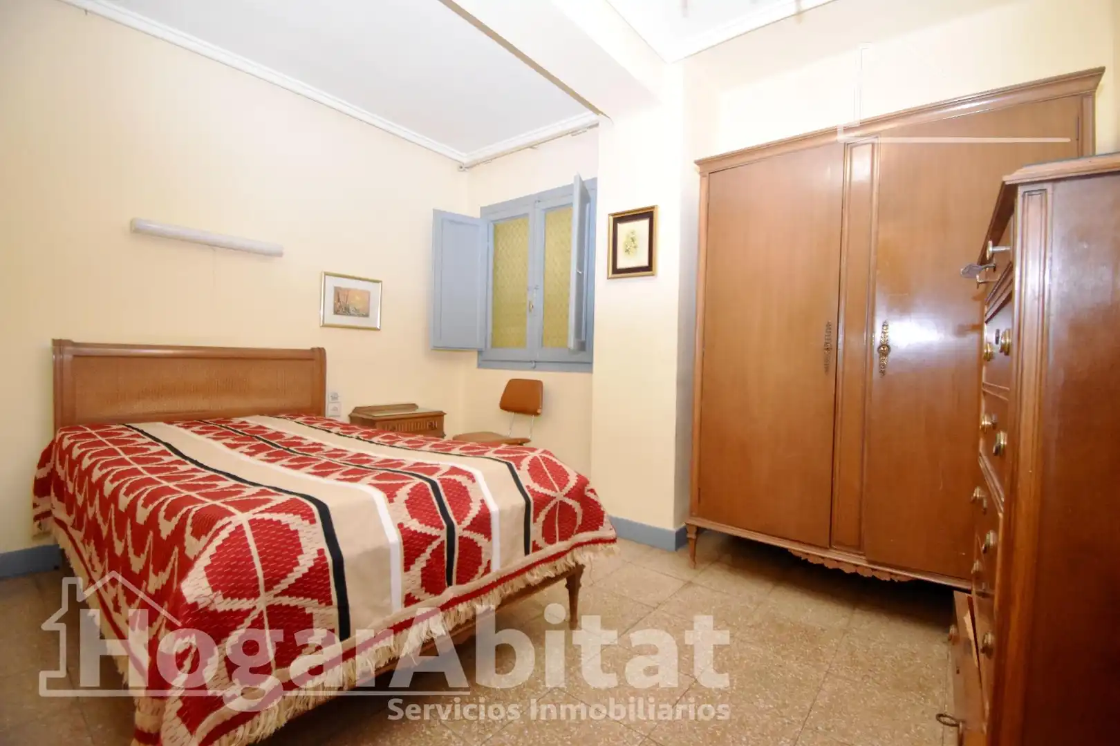 Habitación de Piso en venta en Valencia con Aire acondicionado, Terraza y Trastero