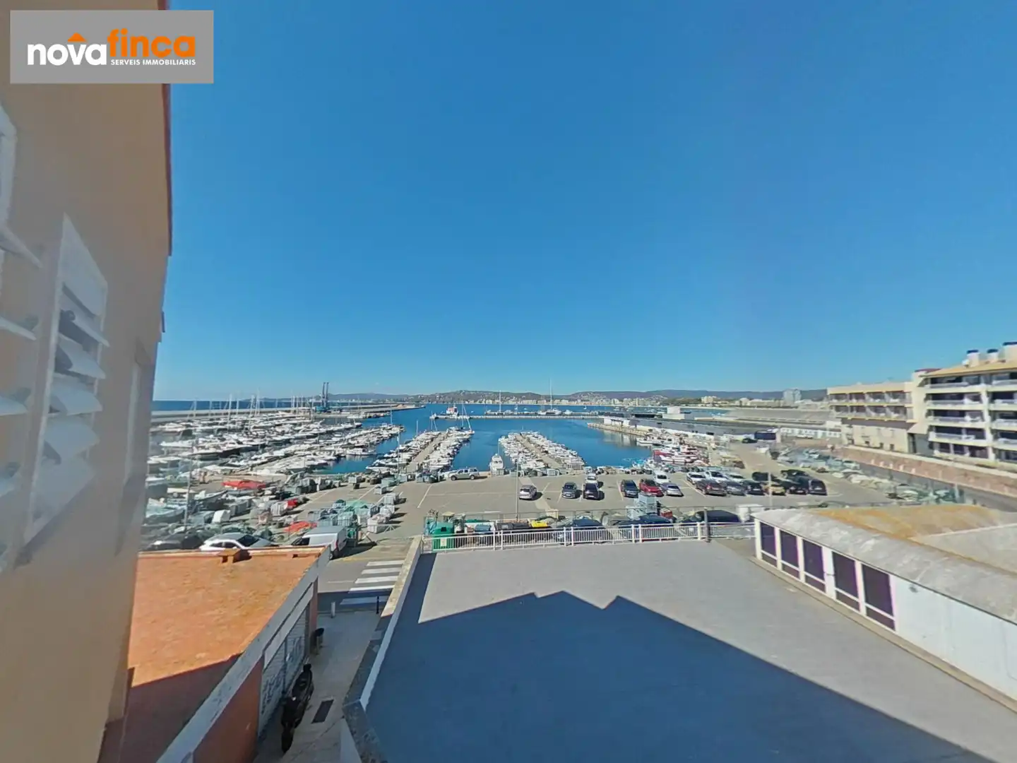Piso con terraza en venta en El Pedró