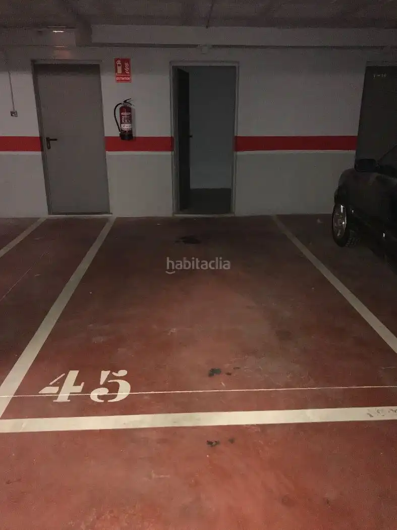 Individual en venda a Carrer Ciutat de Lleida 10