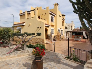 Chalet en venta en calle de Orihuela, Urbanización El Poblet, La Merced, el Campello, l'Alacantí, Alacant / Alicante, Valencian Community, 03569, Spain