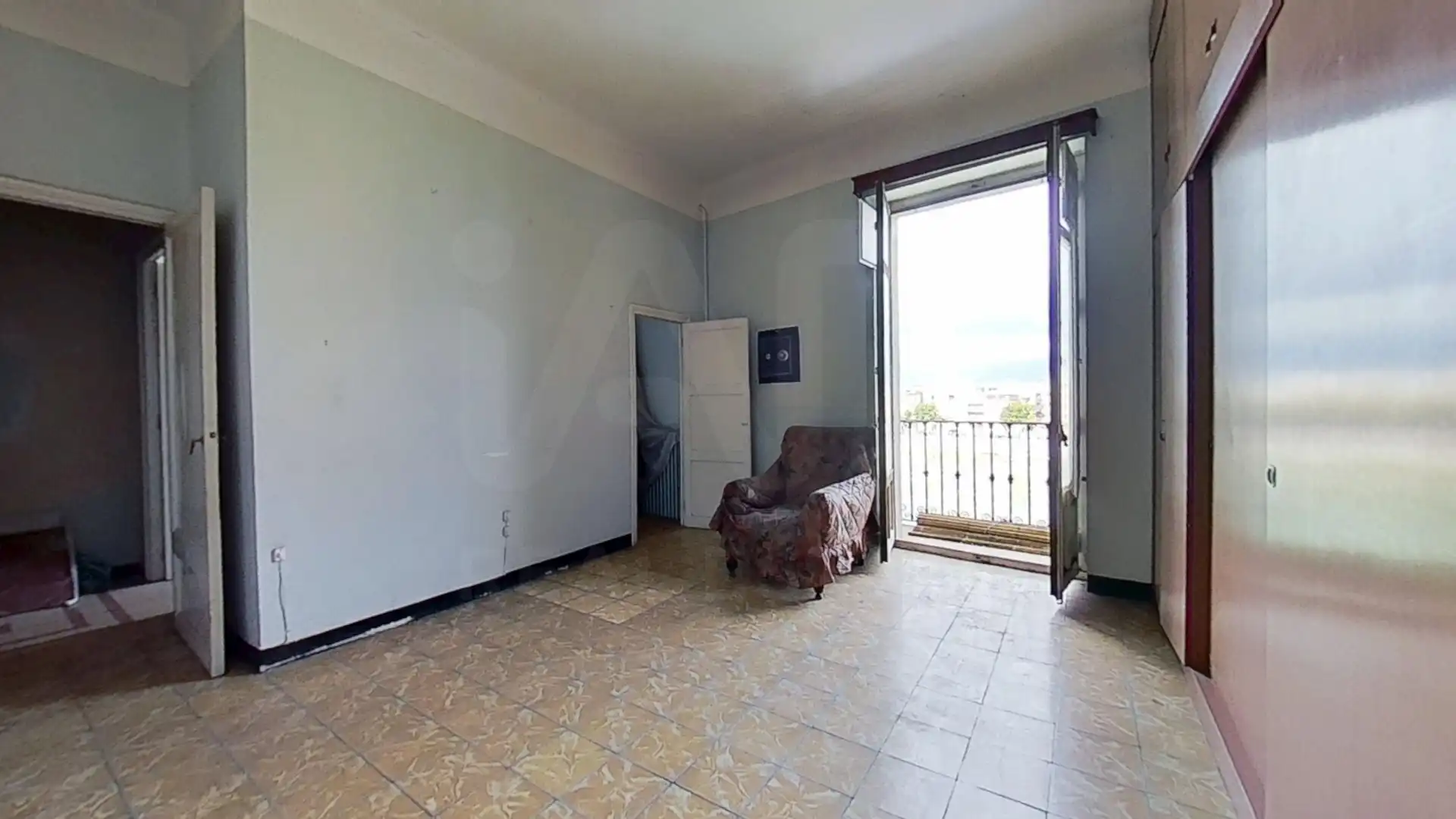 Flat for sale in Centre