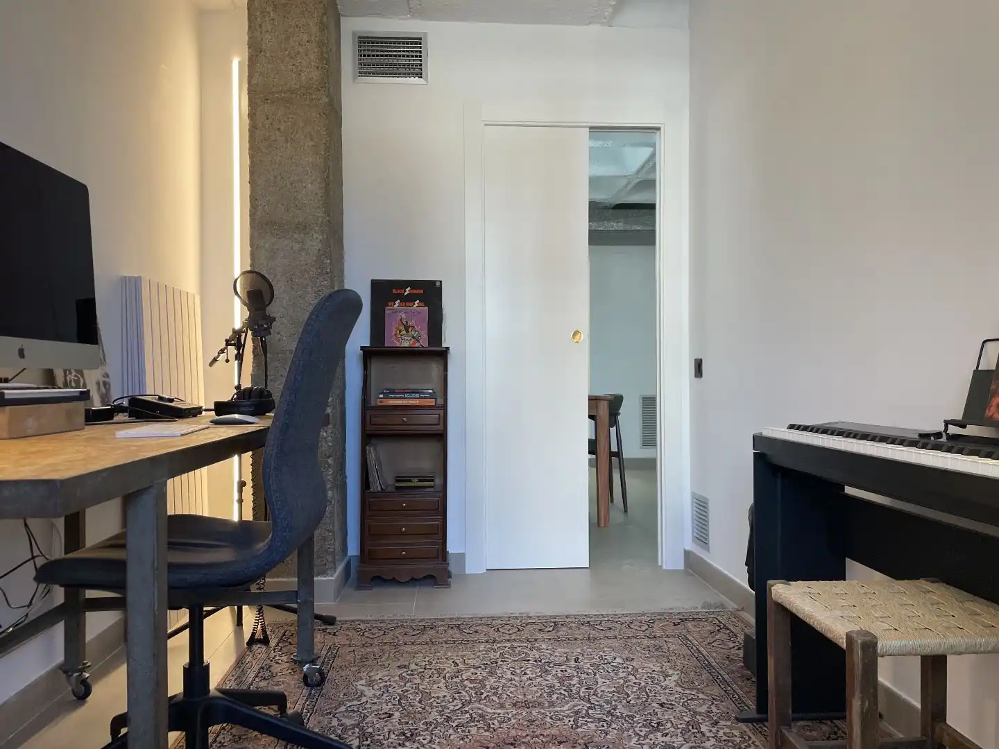 Flat for sale in Granollers  with Air Conditioner and Balcony