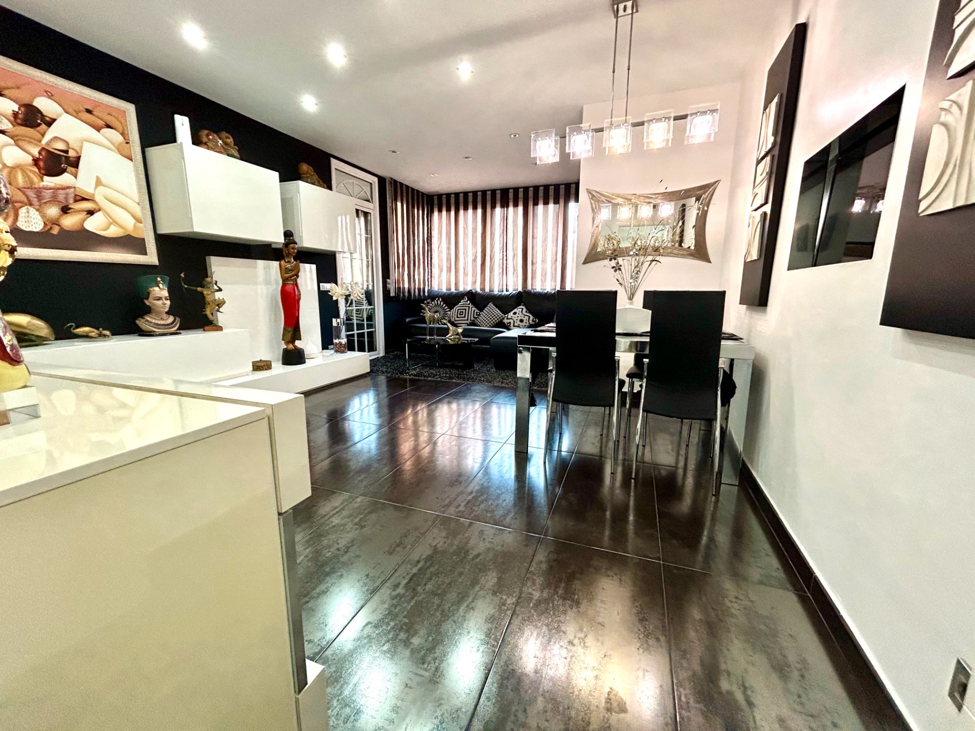 Vista exterior de Piso en venta en  Barcelona Capital con Aire acondicionado, Calefacción y Parquet