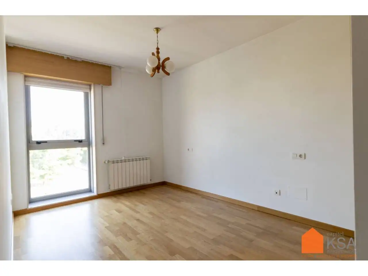 Habitación de Casa adosada en venta en Santiago de Compostela  con Jardín privado, Parquet y Terraza