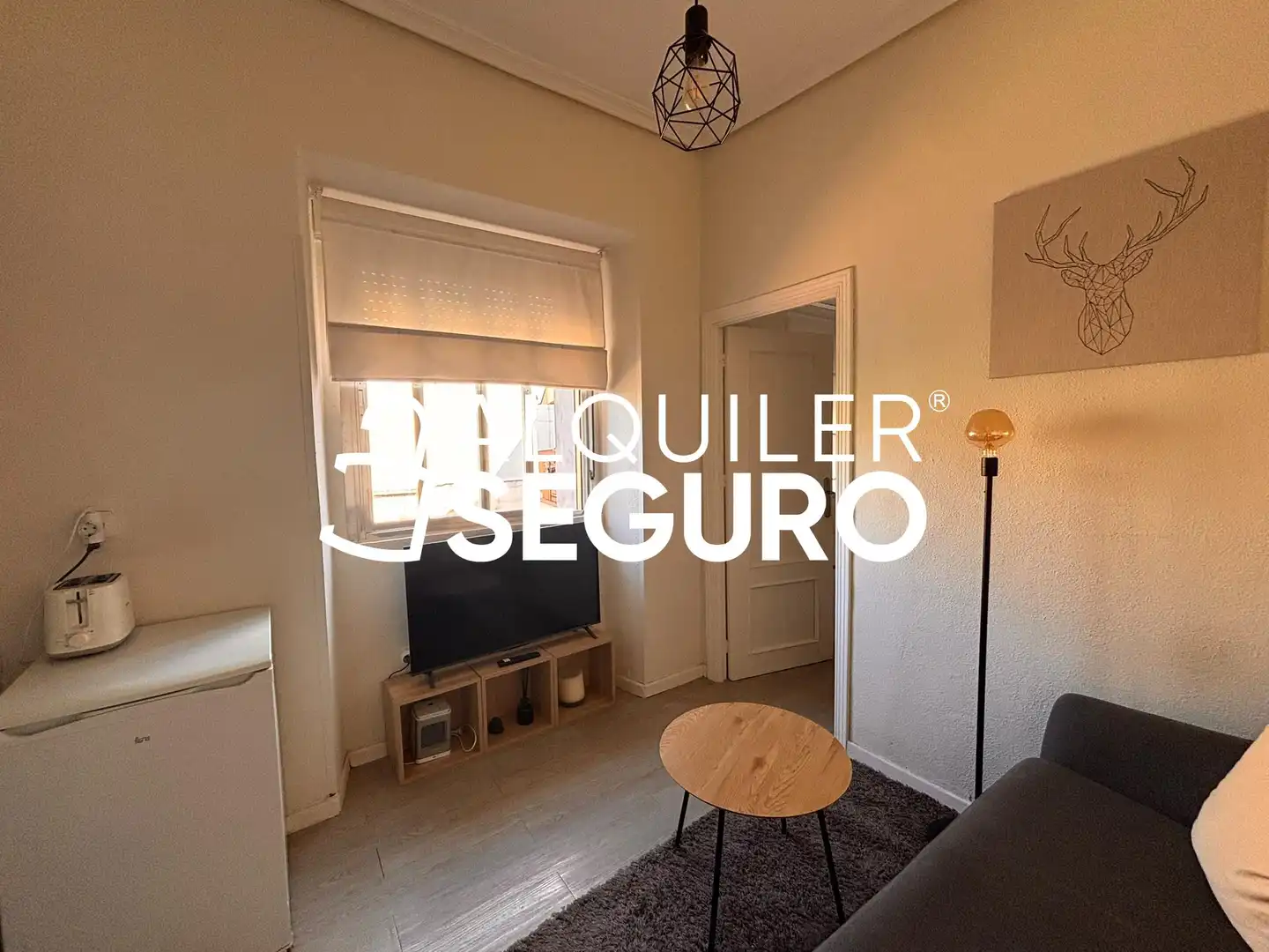 Sala d'estar de Pis de lloguer en Majadahonda amb Calefacció i Moblat