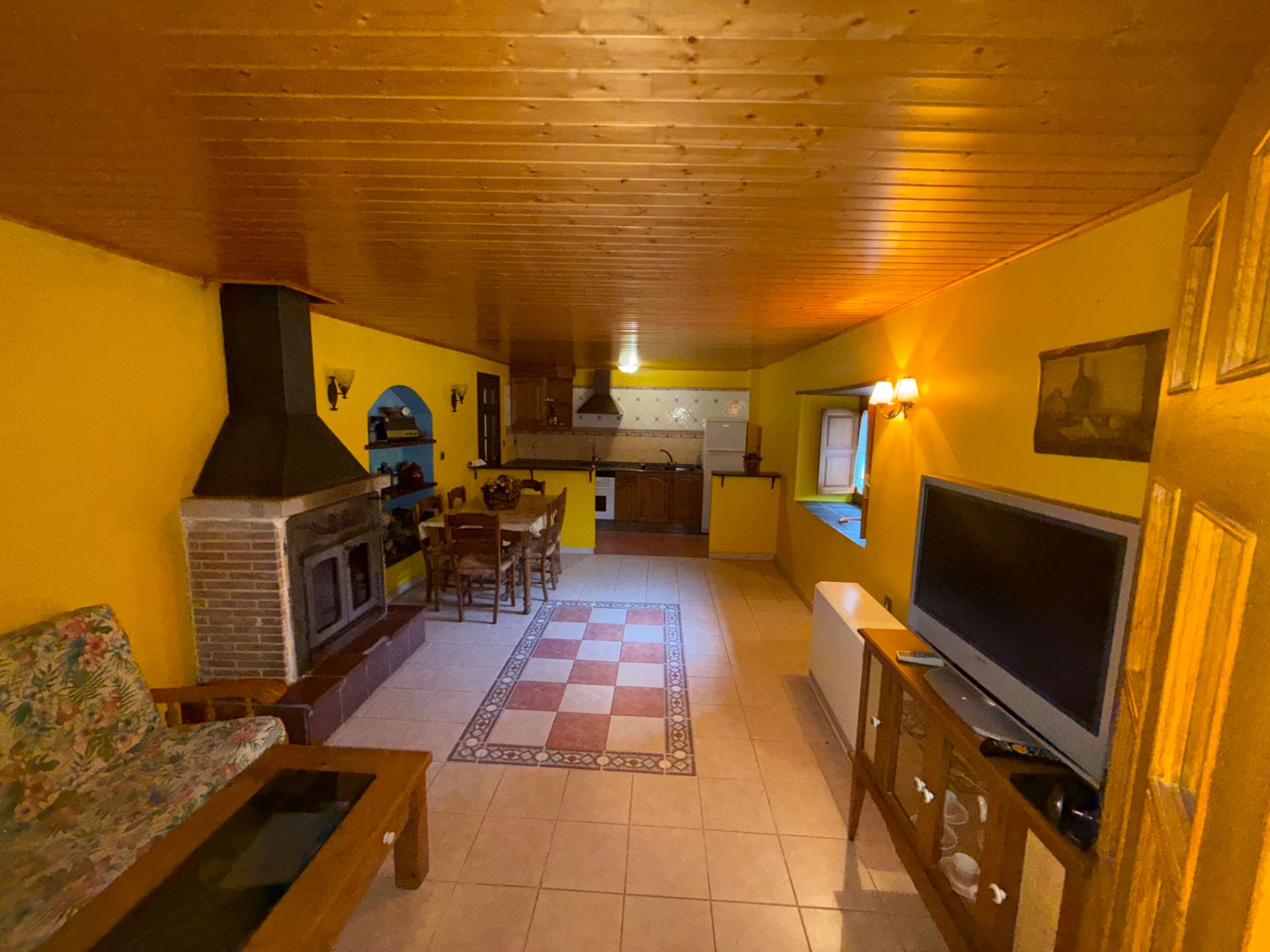 Living room of Country house for sale in Barjas  with Heating, Furnished and Balcony
